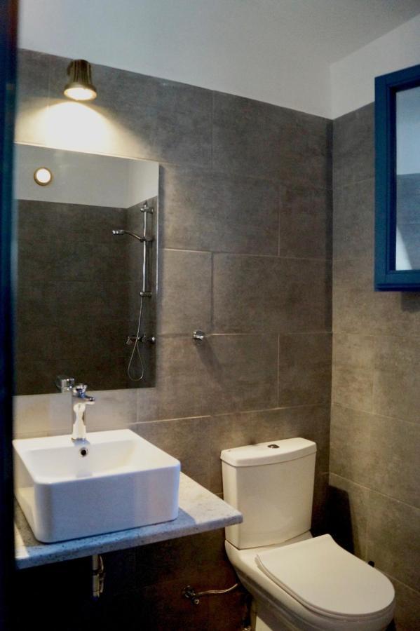 Throisma Studios With Private Pool & Parking アソス エクステリア 写真
